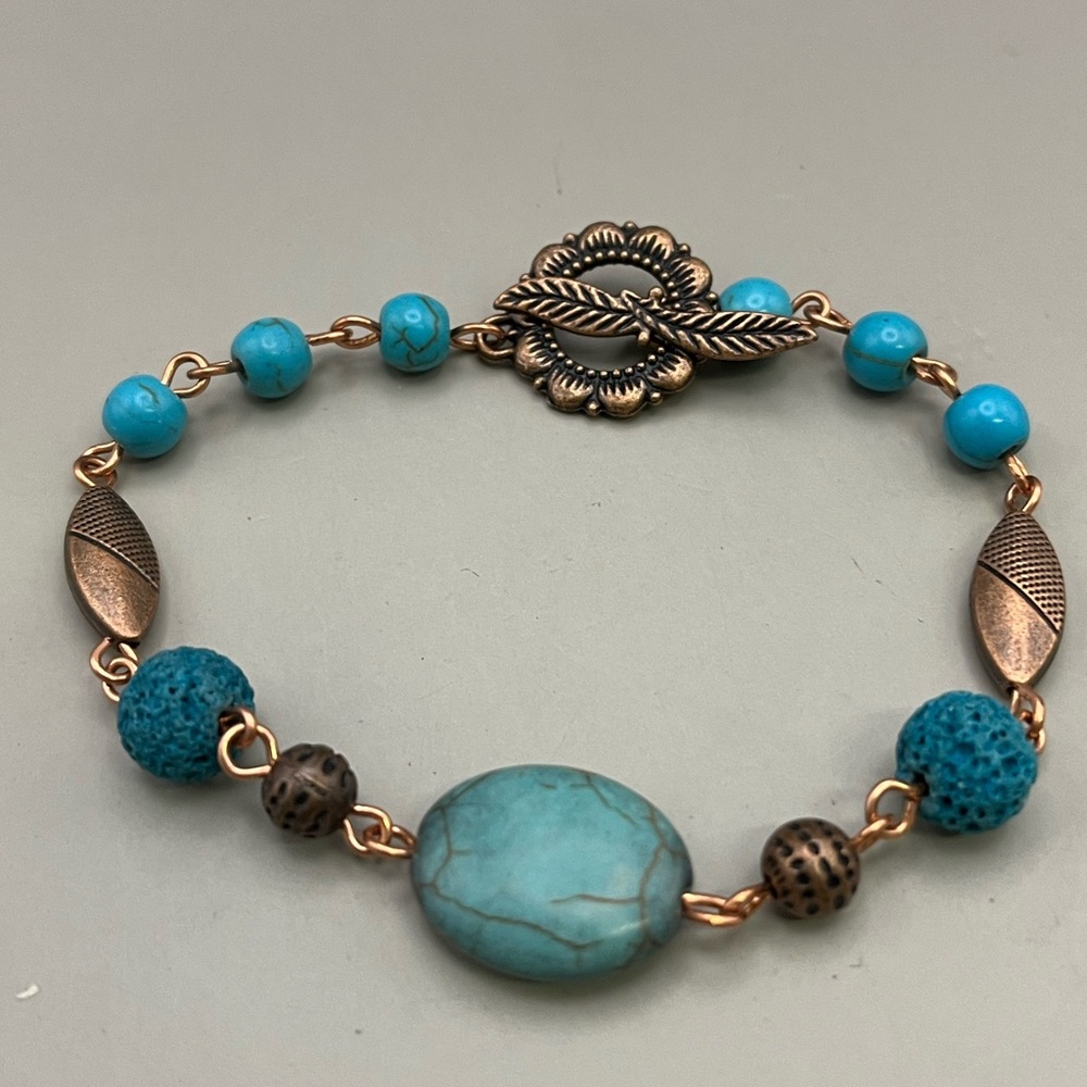 Turquoise Essential Oil Beaded Bracelet with Copper Accents